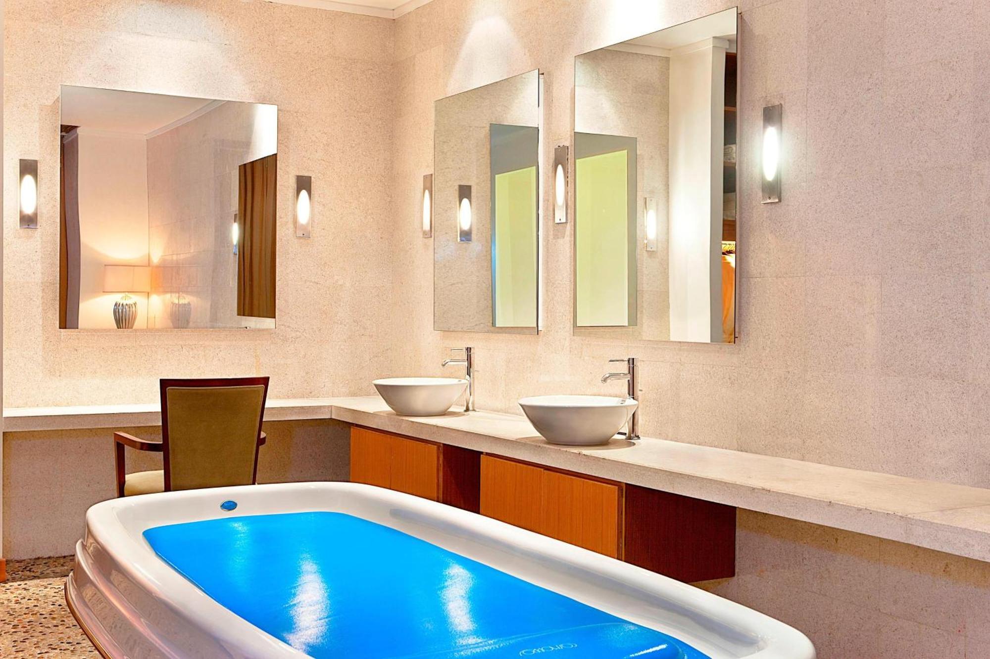 Sheraton Ningbo Hotel - Tianyi Square Kültér fotó